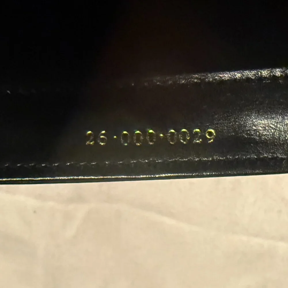 NEW AUTHENTIC VINTAGE Gucci Handbag with Bamboo Handle & Lock and Dust cover - Picture 7 of 10
